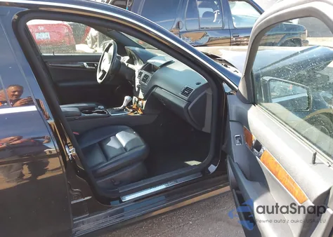 2010 Mercedes-Benz C 300 Sport from USA, damaged, VIN WDDGF5EB9AR110505